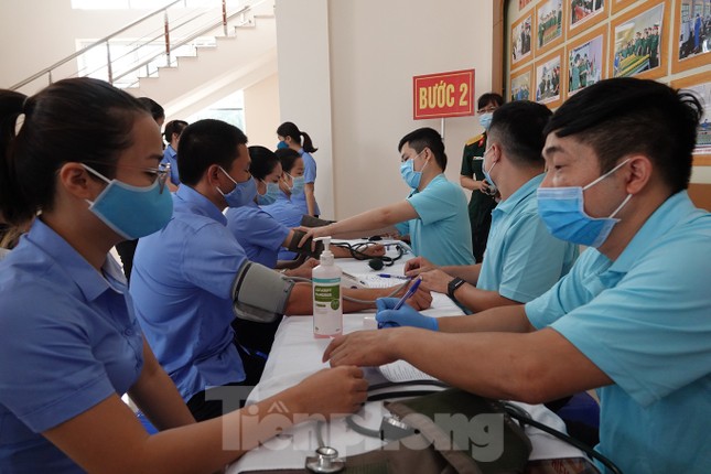 Tuổi trẻ Z115 ‘Sẻ giọt máu đào - Trao niềm hy vọng’ ảnh 4