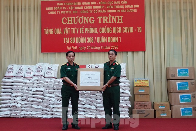 Chung tay đánh bay đại dịch COVID-19 ảnh 2