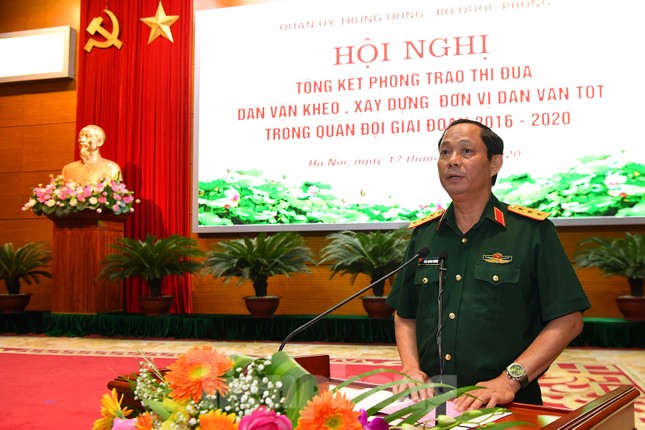 Quân đội vinh danh 134 điển hình ‘miệng nói, tay làm’ ảnh 1