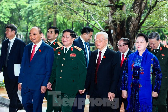 Tổng Bí thư, Chủ tịch nước: Quân đội bảo đảm môi trường ‘trong ấm, ngoài êm’ cho đất nước ảnh 1