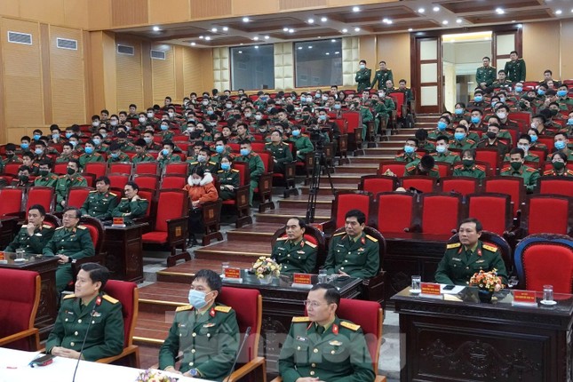 Học viên, sinh viên Học viện Quân y so tài tiếng Anh ảnh 2
