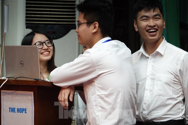 Học viên, sinh viên Học viện Quân y so tài tiếng Anh ảnh 3