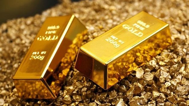 Cuối tuần, vàng trong nước neo cao, hơn vàng thế giới gần 17 triệu đồng/lượng ảnh 1