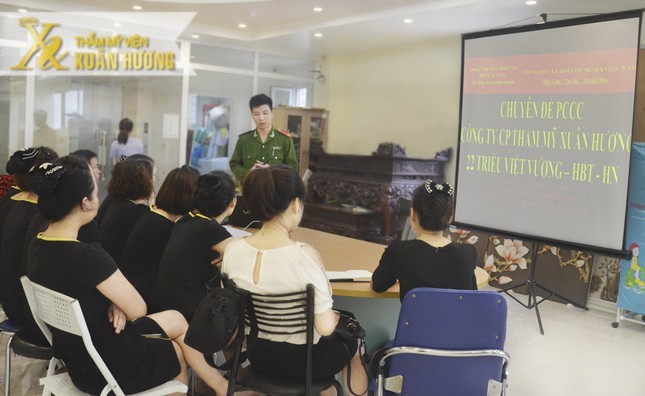 Thẩm mỹ viện Xuân Hương tập huấn công tác phòng cháy chữa cháy ảnh 1