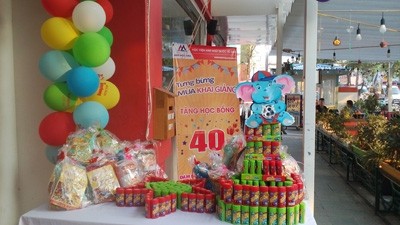 Vui trung thu tại Nhà sách Tiền Phong Hải Phòng, Thanh Hóa, Hải Dương ảnh 1