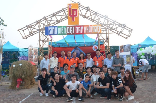 Đại học Đại Nam tưng bừng ngày hội tri ân nhà giáo ảnh 1