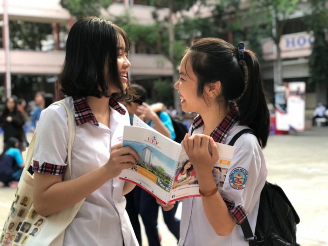 Phương thức xét tuyển học bạ “hút” thí sinh vì những lý do này ảnh 1