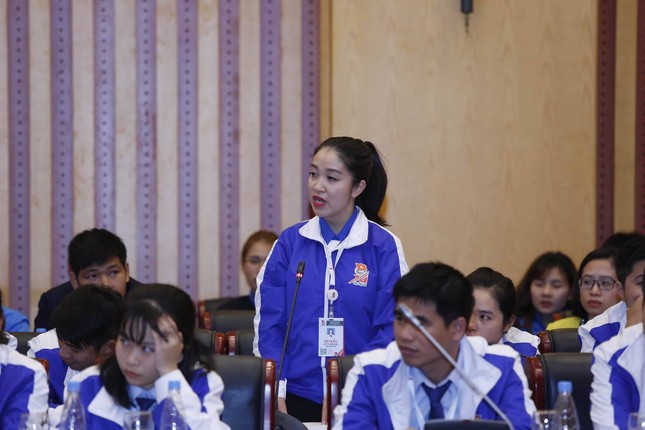 Thanh niên đối thoại với Bộ trưởng TN-MT ảnh 1