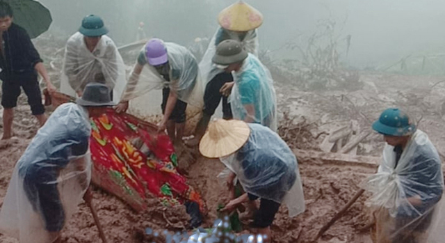 Bốn người bị chết do mưa lũ ở Hà Giang ảnh 6
