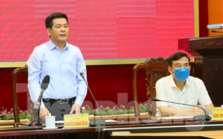 Hơn 100 sinh viên y xung phong ra tuyến đầu, Thái Bình yêu cầu người dân ở nhà 2 tuần ảnh 2