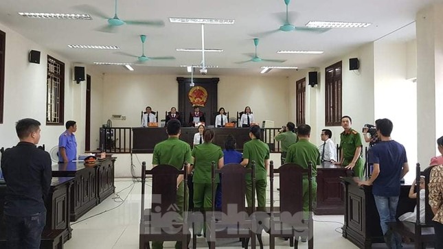 Tuyên án tử hình bị cáo bơm xyanua vào trà sữa đầu độc chị họ ảnh 10