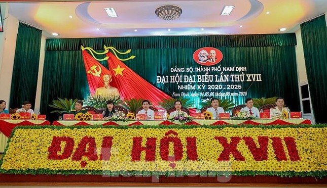 Ông Nguyễn Anh Tuấn được bầu làm Bí thư Thành uỷ Nam Định ảnh 1