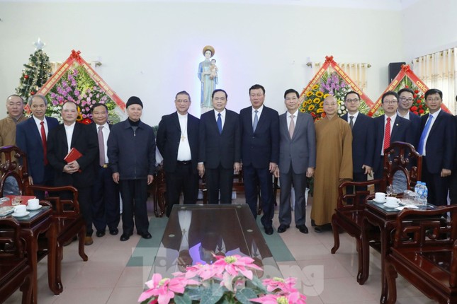 Chủ tịch MTTQ Trần Thanh Mẫn chúc mừng Giáng sinh tại giáo phận Bùi Chu và Thái Bình ảnh 3