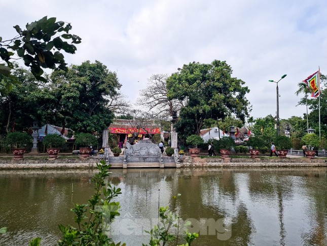 Lần đầu tiên đền Trần vắng nhất trong hơn 30 năm qua, phát ấn theo cách đặc biệt ảnh 15