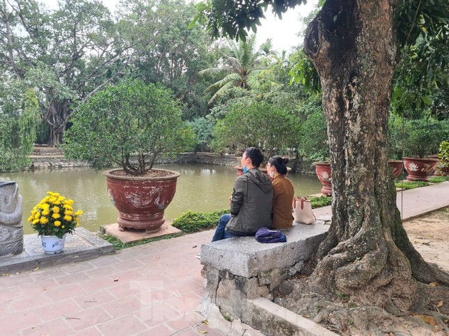 Lần đầu tiên đền Trần vắng nhất trong hơn 30 năm qua, phát ấn theo cách đặc biệt ảnh 20