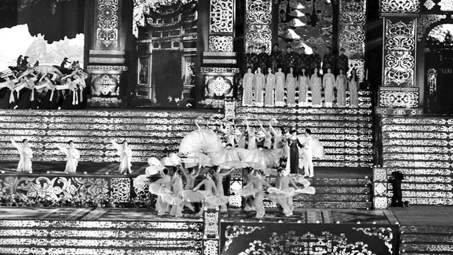 Khai mạc Festival Huế 2014: Cố đô - hội tụ và tỏa sáng ảnh 1
