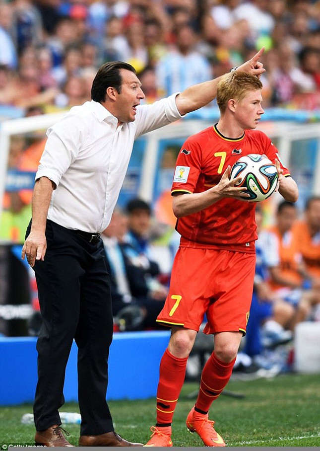 Cay cú, HLV Bỉ mắng Argentina 'tầm thường' ảnh 1