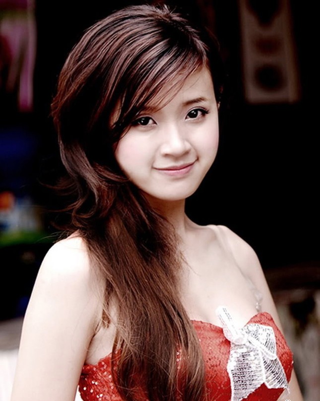 Hotgirl Midu xót xa khi Neymar bị chấn thương ảnh 1