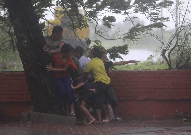 Ảnh: Philippines tan hoang vì bão Thần Sấm ảnh 3