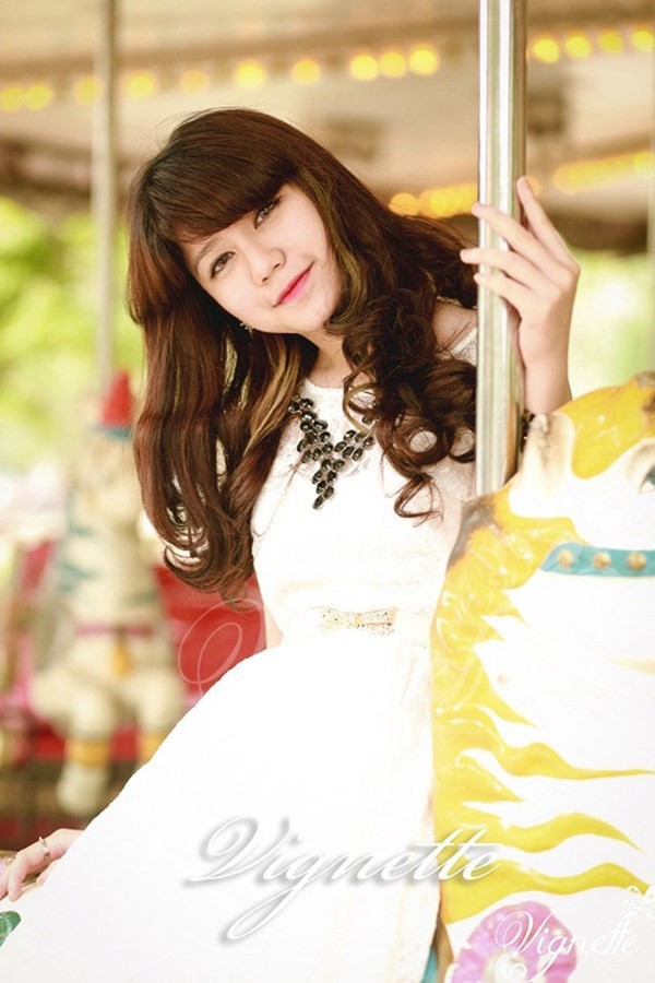 Những hot girl tài năng của Đại học Hà Nội ảnh 19