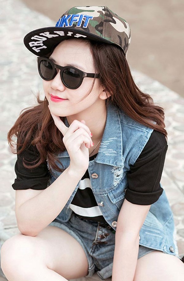 Những hot girl tài năng của Đại học Hà Nội ảnh 2