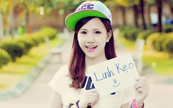 Những hot girl tài năng của Đại học Hà Nội ảnh 4