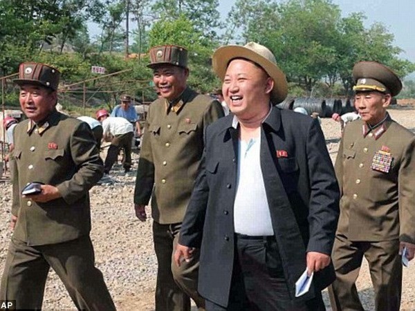 Những tin đồn quanh việc Kim Jong-un vắng mặt bí ẩn ảnh 1