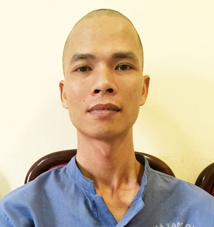 Bầu sô dùng ảnh nóng tống tiền 'mối tình đầu thứ... tư' ảnh 1