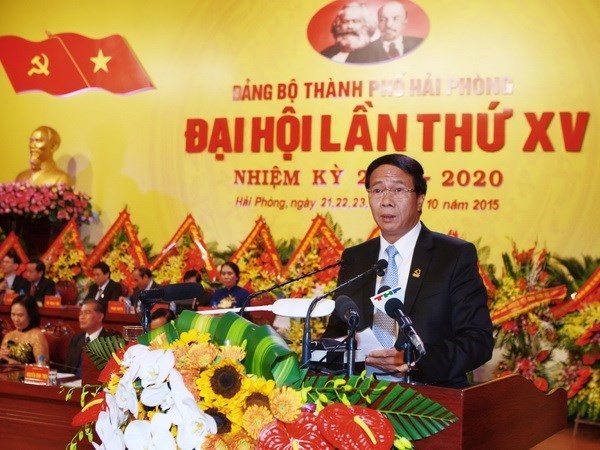 Infographic 200 ủy viên BCH Trung ương Đảng khóa XII ảnh 142
