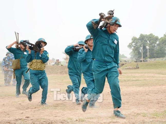 Mục kích đỏ trời hoả lực phòng không ba thứ quân ảnh 3