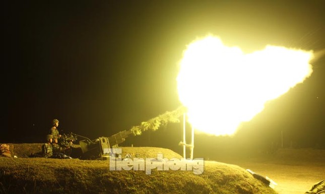 Mục kích đỏ trời hoả lực phòng không ba thứ quân ảnh 9