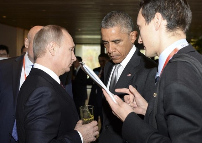 Những cuộc gặp đáng nhớ giữa ông Putin và ông Obama ảnh 4