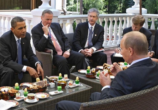 Những cuộc gặp đáng nhớ giữa ông Putin và ông Obama ảnh 1