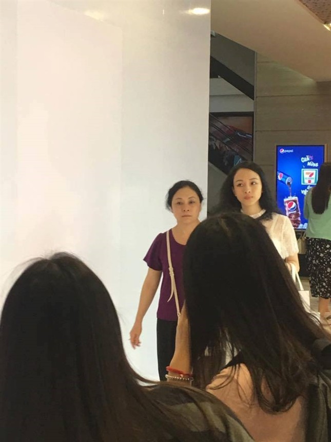 Cuộc sống của Phương Nga sau khi được tại ngoại ảnh 4