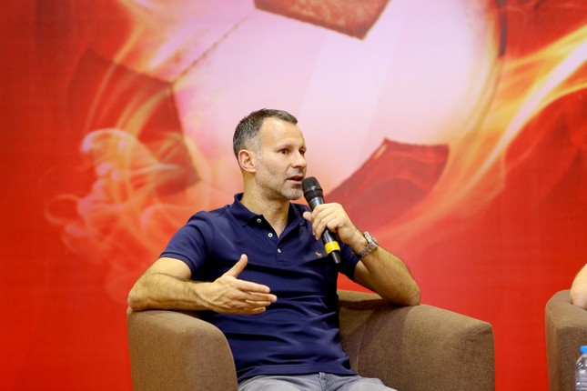 Ryan Giggs: “Khi tìm được ước mơ của mình, hãy theo đuổi nó đến cùng“ ảnh 5