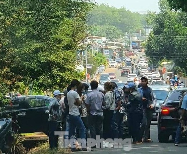 'Sốt đất' ăn theo tin đồn sân bay, khôi phục nguyên trạng dự án 'hot' lấn vịnh ảnh 1