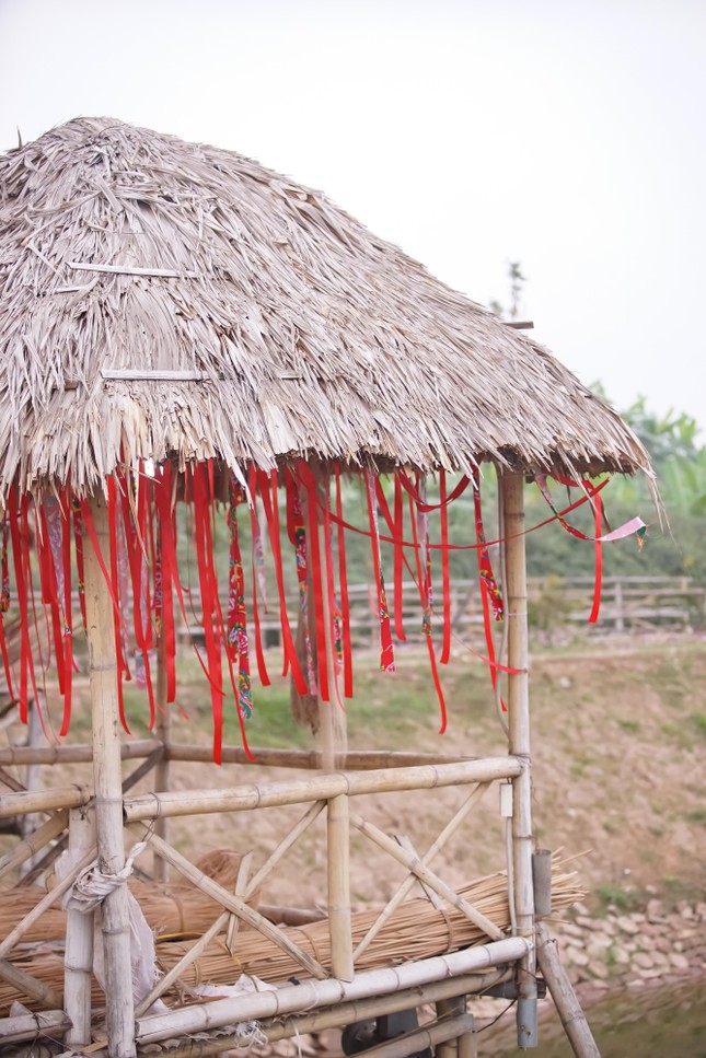 Ngẩn ngơ với khu du lịch tuyệt đẹp bên bờ sông Hồng nơi 'bán vé trở về tuổi thơ' ảnh 23