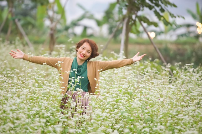 Ngẩn ngơ với khu du lịch tuyệt đẹp bên bờ sông Hồng nơi 'bán vé trở về tuổi thơ' ảnh 25