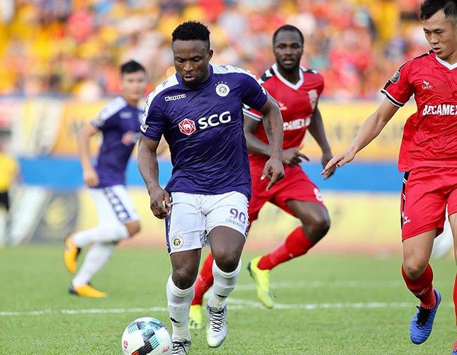 Vòng 8 V.League: CLB Hà Nội thoát thua trên sân của B.Bình Dương ảnh 1