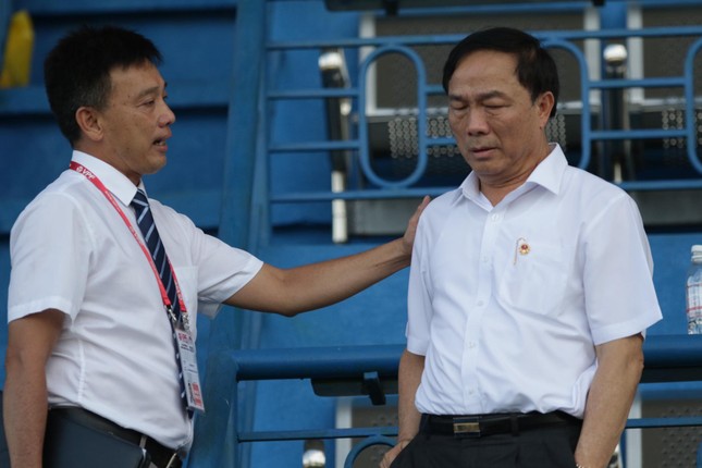 Bầu Đệ có thể bị 'cấm vận' bóng đá 5 năm nếu Thanh Hóa bỏ V.League ảnh 1