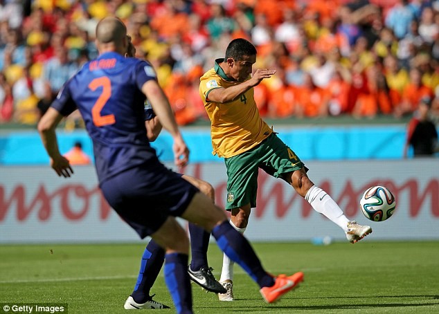 Vòng bảng World Cup 2014: Hay nhất, tệ nhất và... điên rồ nhất ảnh 9