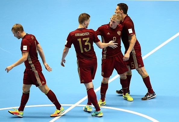 Thua đậm Nga, tuyển Việt Nam chia tay Futsal World Cup ảnh 10