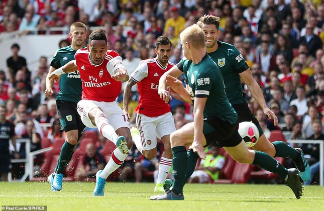 Kết quả vòng 2 Ngoại hạng Anh: Arsenal, Liverpool toàn thắng ảnh 4