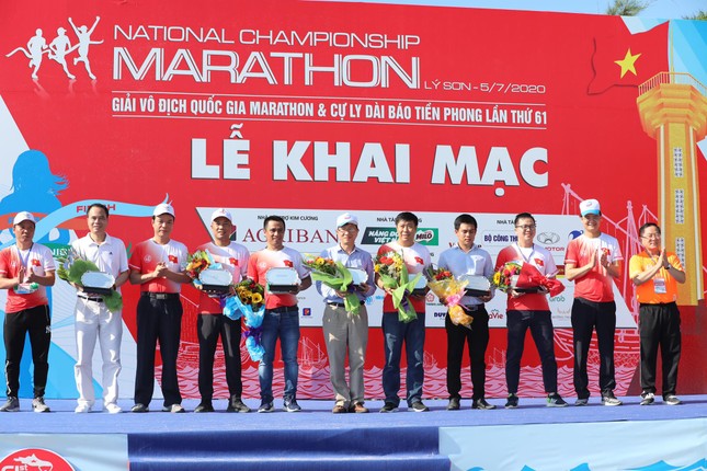 Tiền Phong Marathon 2020: Những ngôi vô địch xứng đáng ảnh 61