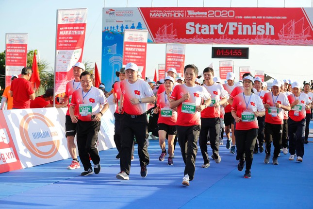 Tiền Phong Marathon 2020: Những ngôi vô địch xứng đáng ảnh 42