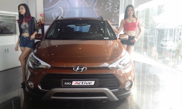 Hyundai i20 Active lấy 'vũ khí' gì để đọ sức Ford EcoSport? ảnh 2