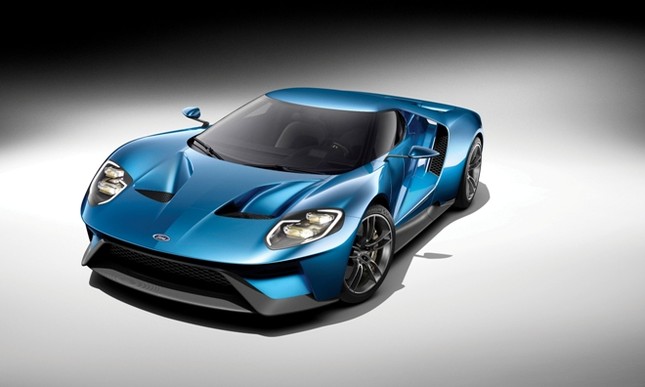 Siêu xe Ford GT sử dụng kính dành cho... điện thoại ảnh 1