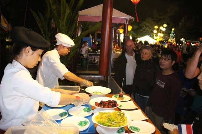 Ấn tượng 12 sắc màu quốc tại liên hoan ẩm thực Hội An ảnh 7