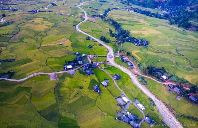 Mù Cang Chải đẹp ngỡ ngàng nhìn từ bầu trời ảnh 4