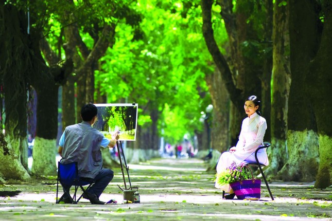 Những địa điểm chụp ảnh 'hút hồn' giới trẻ ở Hà Nội ảnh 5